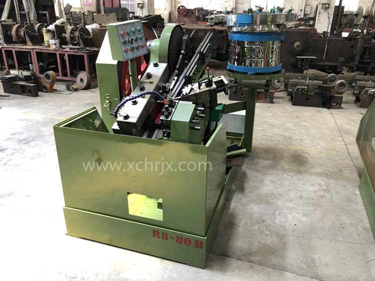 thread rolling machine (15)