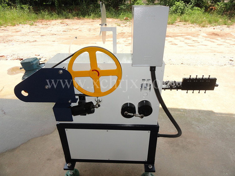 C nail making machine 